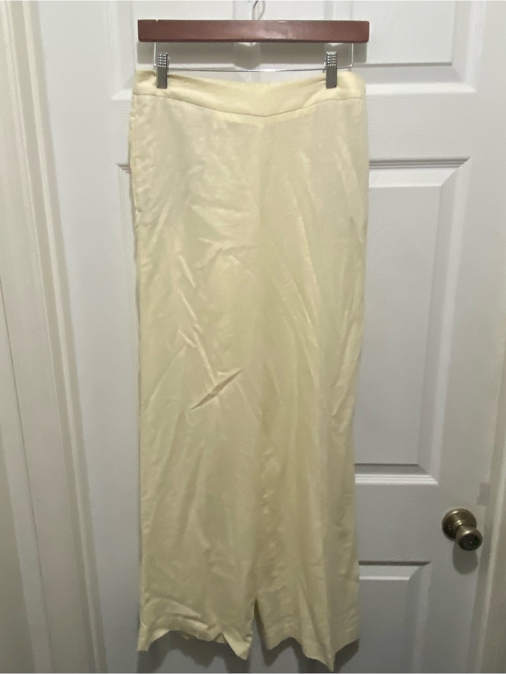 cupcakes & cashmere NWT Small Pale Creamy Yellow Wide Leg Pants